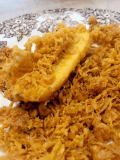 A picture of Crispy Banana Fritters.