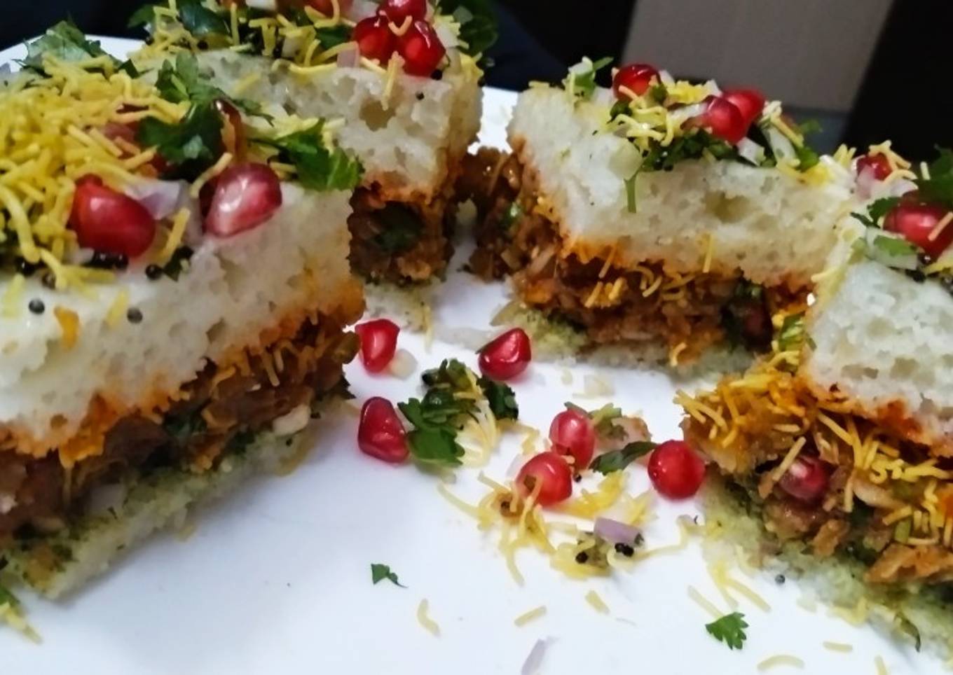 Dhokla dabeli sandwich