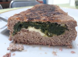 Una foto de Pan de carne relleno