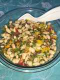 Ensalada de porotos con pimientos y ciboulette