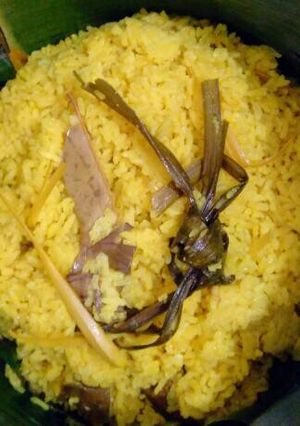 Foto resep Nasi kuning, mudah dan enak moms... (non magic com)