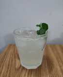 Gin sour