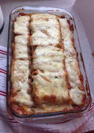 Una foto de Canelones de espinaca y carne de soya