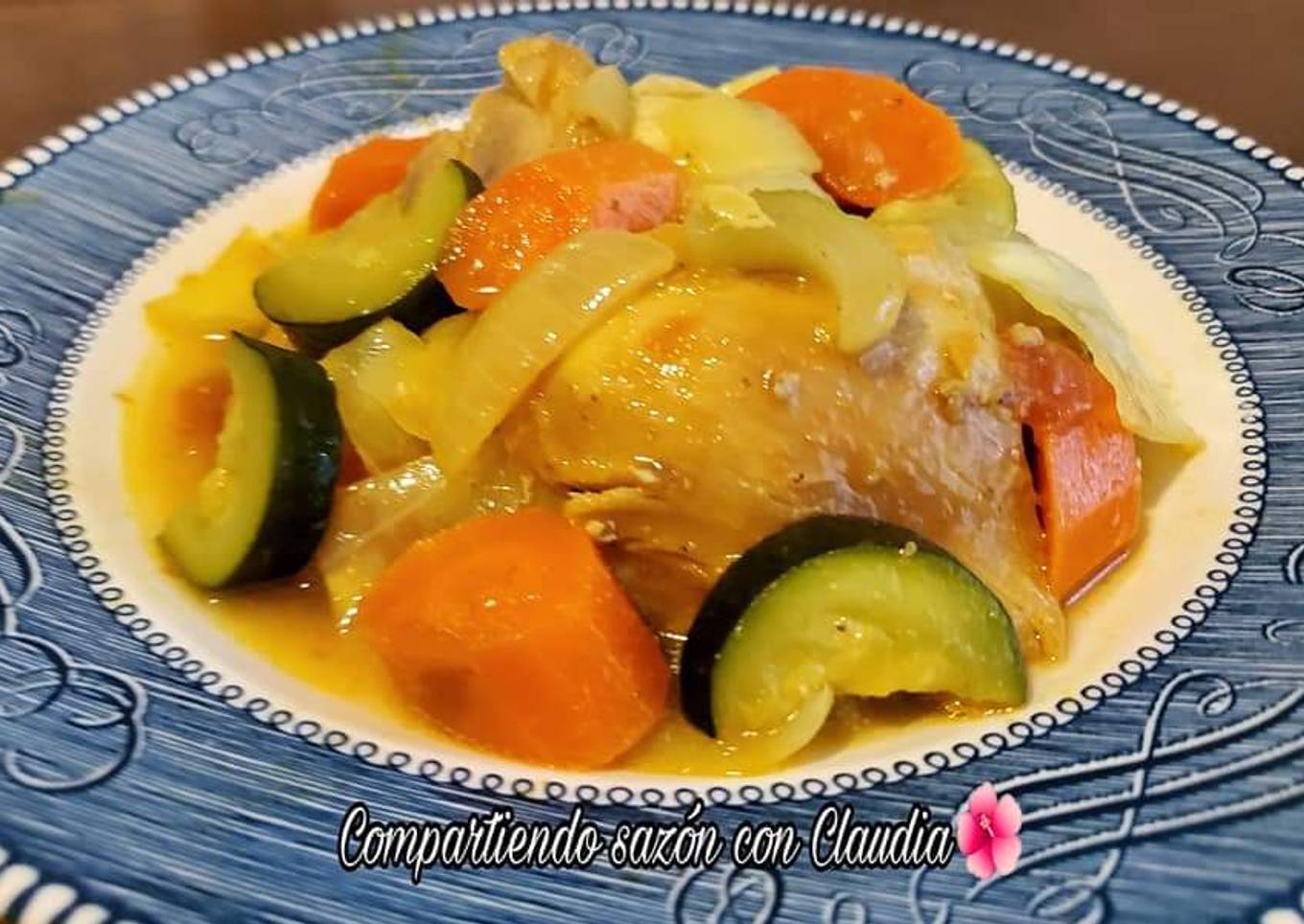 Pollo con verduras en salsa de soya🌺
