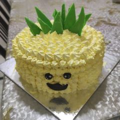 A picture of Pineapple Cake.