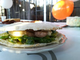 Sándwich de pan pita vegetariano