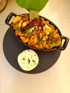 શાહી બિરયાની કુકરમાં (Sahi Biryani In Cooker Recipe In Gujarati) રેસીપી મુખ્ય ફોટો