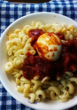A picture of Macaroni and Egg Stew.