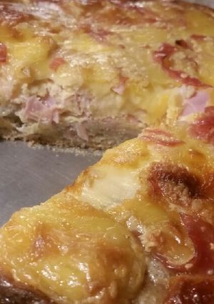 Una foto de Tarta liviana de jamón y queso