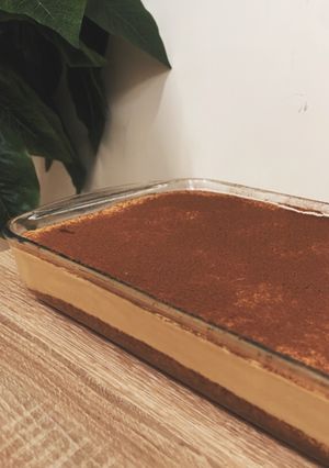 صورة لوصفة كيكة شوكولاته بخليط الكريم كراميل 🥮