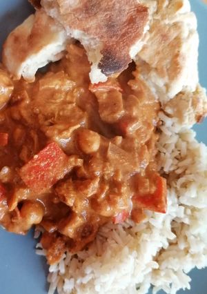 A picture of Slow cooker chicken curry.