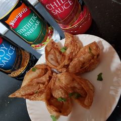 A picture of Chicken Wontons.