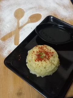 ખીચું(Khichu Recipe in Gujarati) રેસીપી મુખ્ય ફોટો