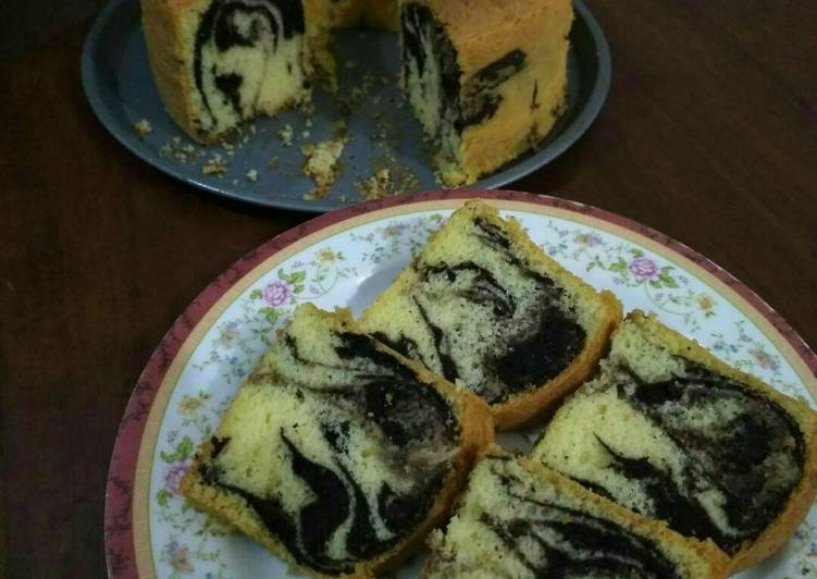 Cara Gampang Menyiapkan Marmer Cake yang Bikin Ngiler