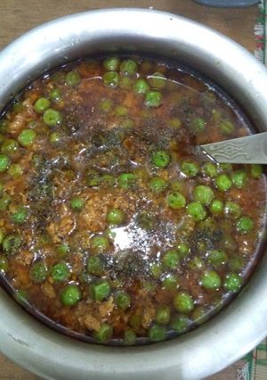 चिकन कीमा मटर (Chicken keema matar recipe in hindi) रेसिपी मुख्य फोटो