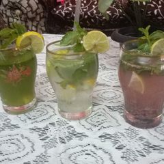 A picture of Tricolor Summer coolers.