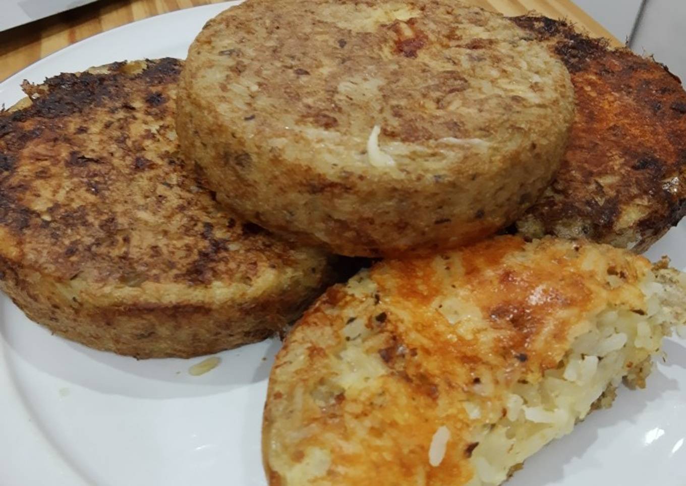 Tortilla de arroz rellena