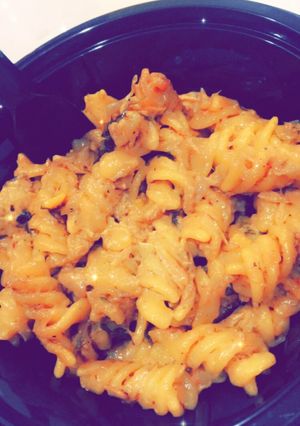 صورة لوصفة معكرونة الكريمة بالتونة 🍜