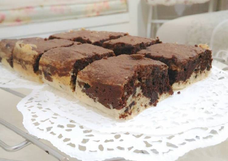 Resep 6. 🌠 Keto Marble Egg White Cake Choco Chunks #pekaninspirasi Anti Gagal