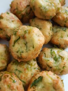 Foto resep Bakwan Tahu Daun Melinjo