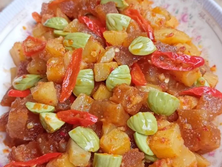 Cara Mudah Menyiapkan Resep Sambel Goreng Kentang Krecek yang Enak Banget Anti Ribet, Mantap