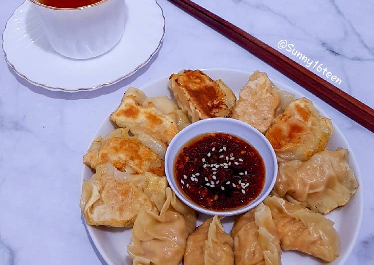 Bagaimana Menyiapkan Gyoza Ayam Udang yang Menggugah Selera
