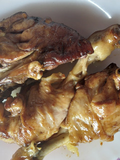 Una foto de Muslo de Pollo al horno
