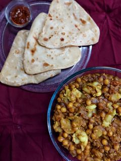 ঘুগনি চর্বি সহযোগে (ghugni recipe in Bengali) রেসিপির প্রধান ছবি