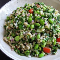 A picture of Edamame Tabbouleh.