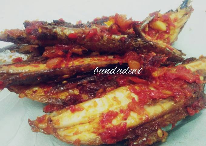 Resep Ikan Tongkol Balado Pedas Manis Endesss D Oleh Resepdewi Cookpad