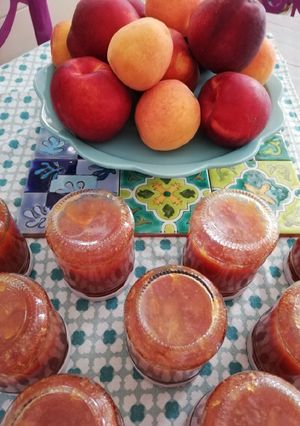 Foto di Confettura di albicocche e pesche noci