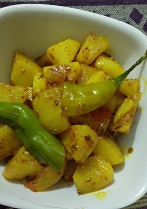A picture of Jeera Aloo.