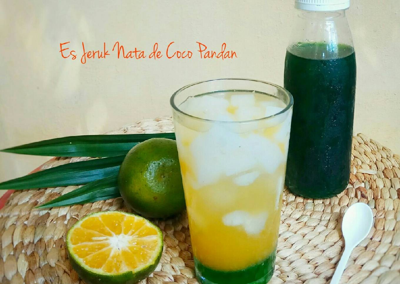 Es Jeruk Nata de Coco Pandan