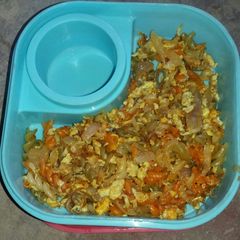 A picture of Scrambled egg pasta.