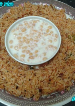 टोमेटो राइस (Tomato rice recipe in Hindi) रेसिपी मुख्य फोटो