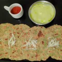 A picture of Broccoli Cauliflower Cheese Paratha 😋.