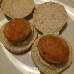 A picture of Mini salmon burgers.