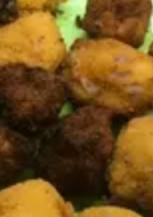 Una foto de Buñuelo de cebolla y atún