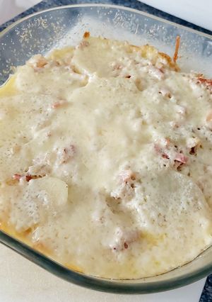 A picture of Tartiflette.
