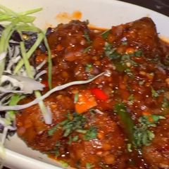 A picture of Chilli Chicken.