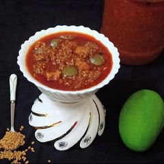 A picture of Methi Keri athanu (Fenugreek Seeds and raw mango pickle).