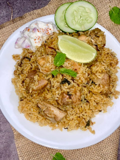 பேச்சுலர் சிக்கன் பிரியாணி / bachelor chicken biryani செய்முறை முக்கிய புகைப்படம்