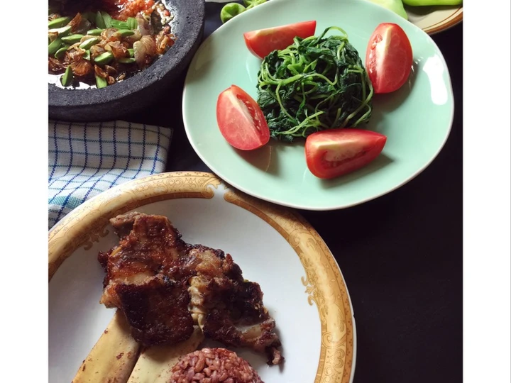 Langkah Gampang Membuat Resep Iga Sapi Panggang dan Sambal Siram Petai Bawang #kitaberbagi yang Enak