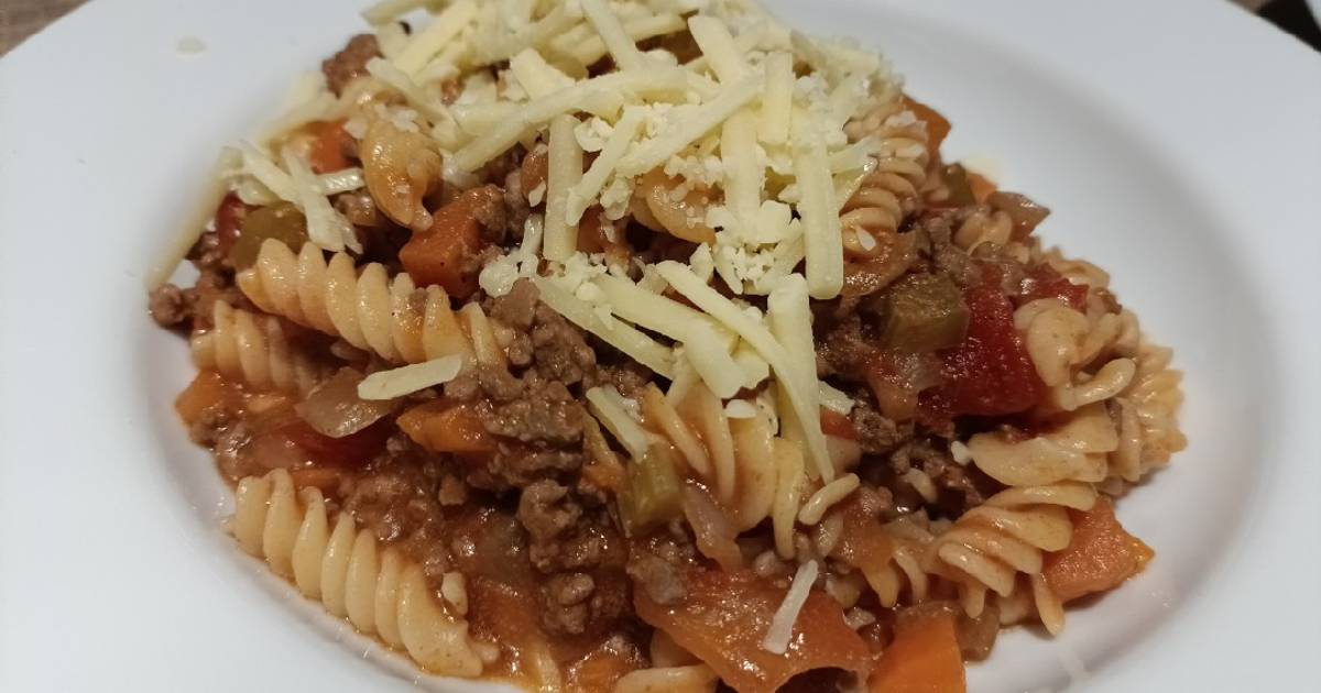 Ninja Foodi pasta with meat Bolognese sauce