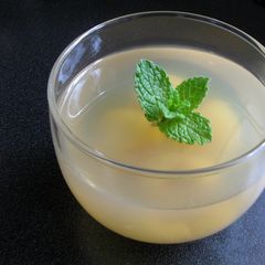 A picture of Jasmine Tea & Lychee Agar Jelly.