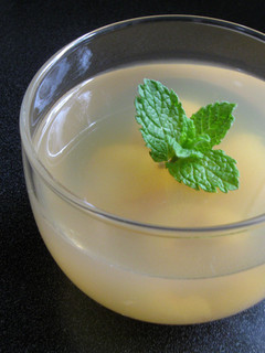 A picture of Jasmine Tea & Lychee Agar Jelly.