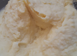 Tejfölös krumplipüré recept fotója