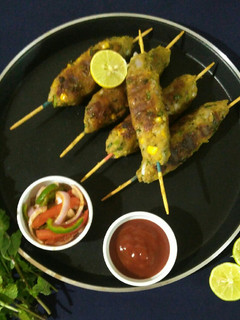 કોર્ન કબાબ (Corn Kebab Recipe In Gujarati) રેસીપી મુખ્ય ફોટો