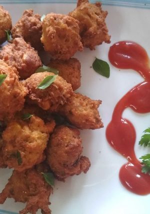A picture of Mix Veg pakoda.