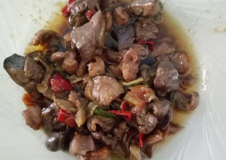 Bumbu Menyiapkan Hati ampela ayam asam manis, Lezat